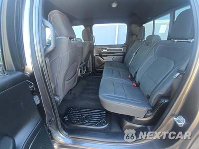 2021 Ram 1500 Big Horn Crew Cab Short Bed - zdjęcie 13 z 20 - miniatura