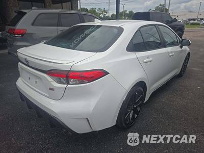 2023 Toyota Corolla SE Sedan - zdjęcie 3 z 20 - miniatura