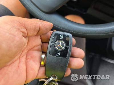 2021 Mercedes-Benz Sprinter 2500 Passenger Van High Roof 170.0" WB - zdjęcie 8 z 31 - miniatura