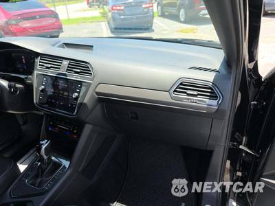 2024 Volkswagen Tiguan SE R-Line Black - zdjęcie 20 z 24 - miniatura