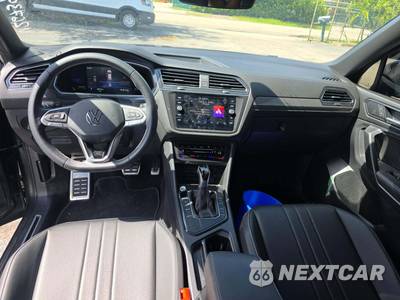 2023 Volkswagen Tiguan SE R-Line Black - zdjęcie 10 z 21 - miniatura