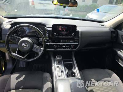 2023 Nissan Pathfinder SV - zdjęcie 10 z 26 - miniatura