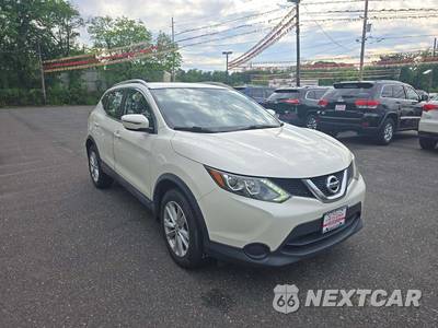 2017 Nissan Rogue Sport SV - zdjęcie 4 z 23 - miniatura