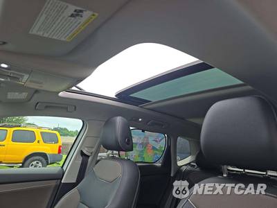 2023 Volkswagen Taos SEL - zdjęcie 11 z 24 - miniatura