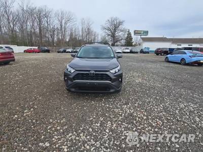 2023 Toyota RAV4 XLE Premium - zdjęcie 2 z 24 - miniatura