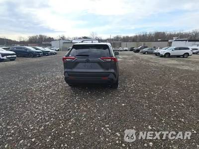 2023 Toyota RAV4 XLE Premium - zdjęcie 4 z 24 - miniatura