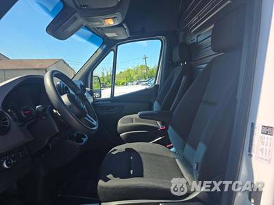 2024 Mercedes-Benz Sprinter 2500 Cargo Van High Roof 170.0" WB - zdjęcie 6 z 20 - miniatura