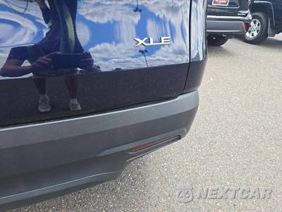 2024 Toyota Grand Highlander XLE - zdjęcie 22 z 23 - miniatura