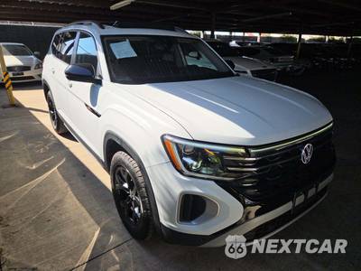 2024 Volkswagen Atlas 2.0T Peak Edition SE w/Technology - zdjęcie 4 z 28 - miniatura