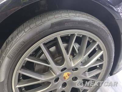 2018 Porsche Panamera 4S - zdjęcie 24 z 24 - miniatura