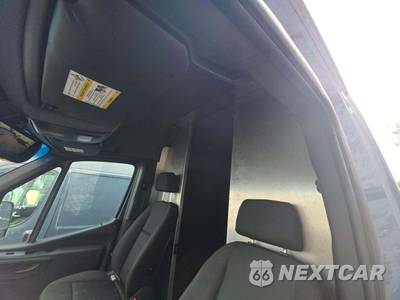 2019 Mercedes-Benz Sprinter 2500 Cargo Van Standard Roof 144.0" WB - zdjęcie 11 z 23 - miniatura