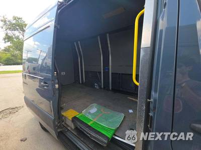 2019 Mercedes-Benz Sprinter 2500 Cargo Van Standard Roof 144.0" WB - zdjęcie 15 z 23 - miniatura