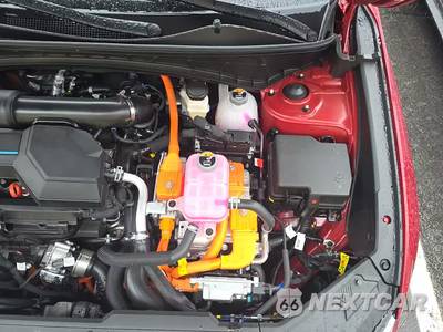 2025 Hyundai Tucson Hybrid Limited - zdjęcie 23 z 24 - miniatura