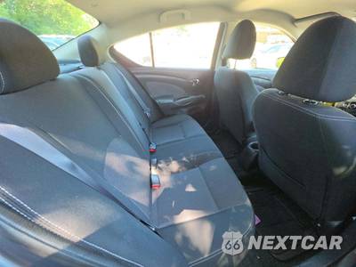 2016 Nissan Versa SV - zdjęcie 16 z 27 - miniatura