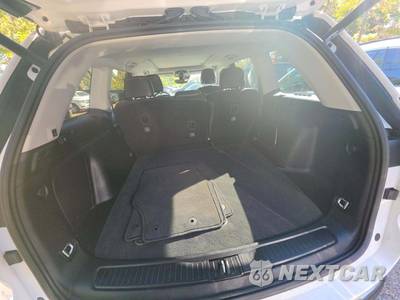 2022 Jeep Grand Cherokee 4xe - zdjęcie 14 z 24 - miniatura