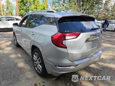 2022 GMC Terrain Denali 5SA - zdjęcie 2 z 23 - miniatura