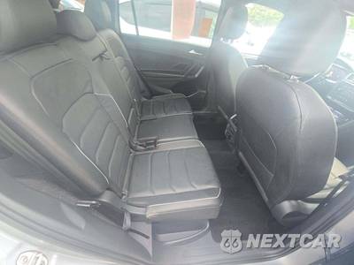 2020 Volkswagen Tiguan SEL Premium R-Line - zdjęcie 16 z 22 - miniatura