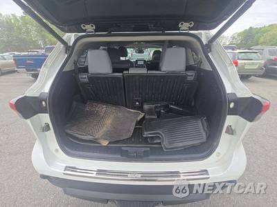 2022 Toyota Highlander XLE - zdjęcie 15 z 22 - miniatura