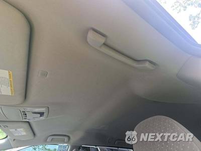 2020 Toyota Sienna LE 8-Passenger 119.3" WB - zdjęcie 11 z 25 - miniatura