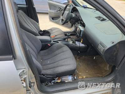 2000 Chevrolet Cavalier Sedan - zdjęcie 18 z 33 - miniatura