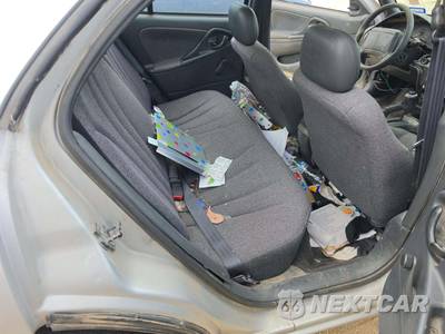 2000 Chevrolet Cavalier Sedan - zdjęcie 16 z 33 - miniatura