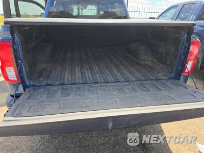 2018 Chevrolet Silverado 1500 High Country Crew Cab Short Bed - zdjęcie 14 z 22 - miniatura
