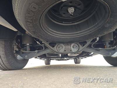 2024 Chevrolet Suburban Z71 2Z7 - zdjęcie 13 z 24 - miniatura