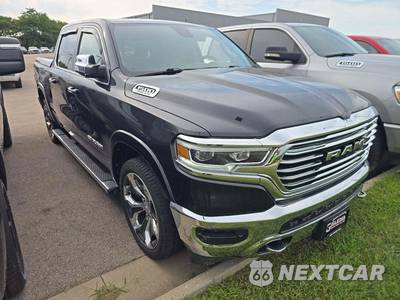 2019 Ram 1500 Laramie Longhorn Crew Cab Short Bed - zdjęcie 4 z 28 - miniatura