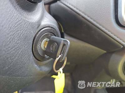 2025 Nissan Versa S - zdjęcie 8 z 23 - miniatura