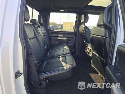 2020 Ford F-150 Lariat Crew Cab Short Bed - zdjęcie 13 z 22 - miniatura