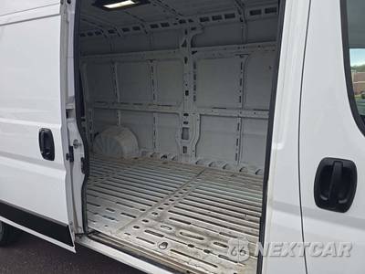 2025 Ram ProMaster 2500 Cargo Van Tradesman w/Passenger Seat High Roof 159.0" WB - zdjęcie 16 z 32 - miniatura