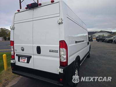2025 Ram ProMaster 2500 Cargo Van Tradesman w/Passenger Seat High Roof 159.0" WB - zdjęcie 3 z 32 - miniatura
