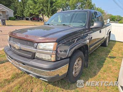 2004 Chevrolet Silverado 1500 Extended Cab Medium Bed 1SA w/Rear Doors