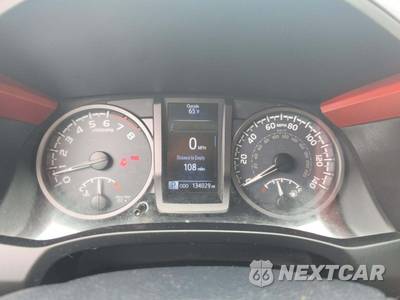 2016 Toyota Tacoma TRD Sport Crew Cab Medium Bed - zdjęcie 6 z 44 - miniatura