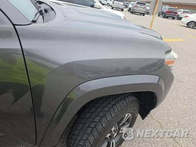 2016 Toyota Tacoma TRD Sport Crew Cab Medium Bed - zdjęcie 43 z 44 - miniatura