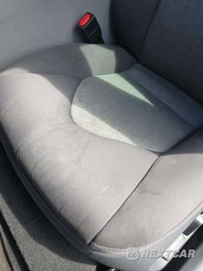 2018 Toyota Camry Hybrid LE - zdjęcie 21 z 26 - miniatura