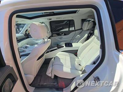 2022 Mercedes-Benz Maybach GLS 600 4MATIC - zdjęcie 13 z 27 - miniatura