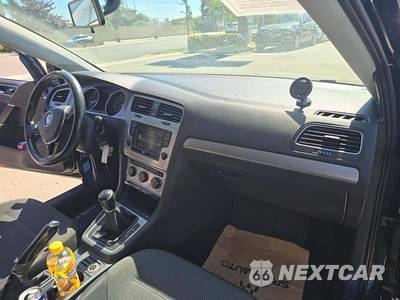2016 Volkswagen Golf 1.8T S Hatchback - zdjęcie 19 z 30 - miniatura