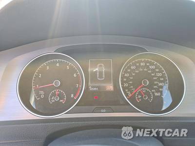 2016 Volkswagen Golf 1.8T S Hatchback - zdjęcie 9 z 30 - miniatura