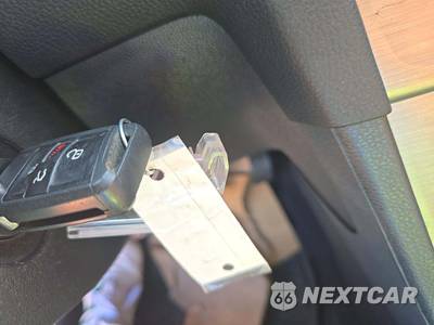 2016 Volkswagen Golf 1.8T S Hatchback - zdjęcie 8 z 30 - miniatura