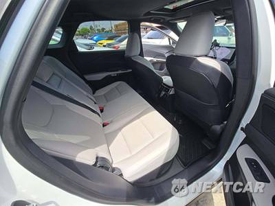 2025 Lexus RX 350h Premium - zdjęcie 16 z 27 - miniatura