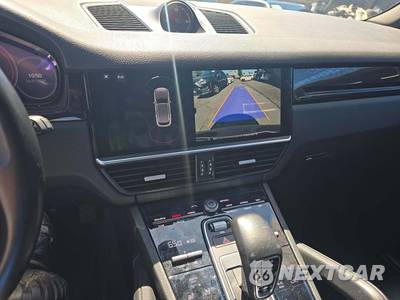 2019 Porsche Cayenne - zdjęcie 10 z 26 - miniatura