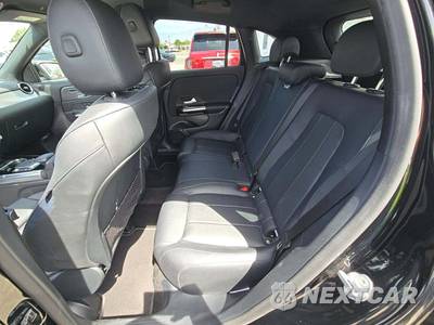 2022 Mercedes-Benz GLA 250 - zdjęcie 13 z 25 - miniatura