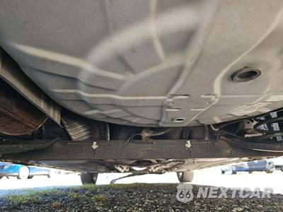 2011 Nissan Versa 1.8 SL Hatchback - zdjęcie 15 z 33 - miniatura