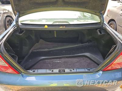 2004 Toyota Camry LE - zdjęcie 14 z 34 - miniatura
