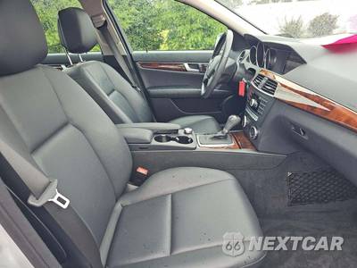 2013 Mercedes-Benz C 300 4MATIC Sedan - zdjęcie 15 z 18 - miniatura