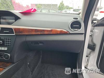 2013 Mercedes-Benz C 300 4MATIC Sedan - zdjęcie 16 z 18 - miniatura