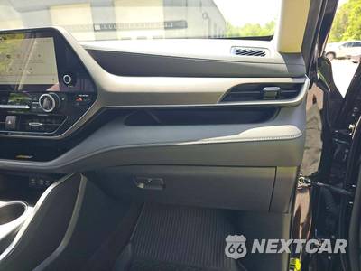 2023 Toyota Highlander XLE - zdjęcie 19 z 26 - miniatura