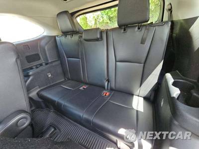 2023 Toyota Highlander XLE - zdjęcie 14 z 26 - miniatura