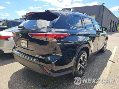 2023 Toyota Highlander XLE - zdjęcie 3 z 26 - miniatura
